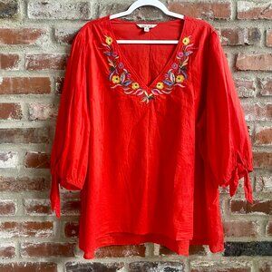 Pioneer Woman: Women's plus peasant top, red with embroidery, size 2X. Cotton.